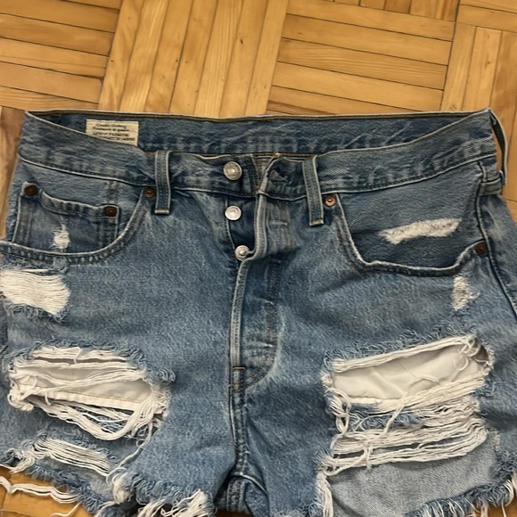 Levis jean shorts - Picture 3 of 5